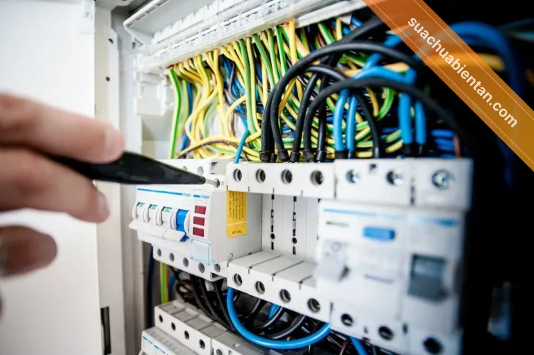 Sửa chữa biến tần Schneider – ảnh thực tế 4